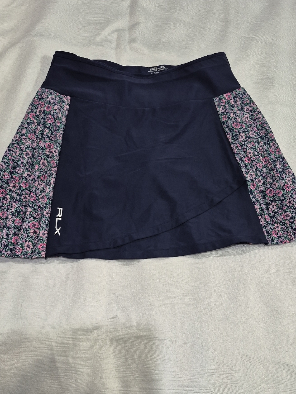 Ralph Laurwn Womens Golf Navy Athletic Skort with Pink Floral Panels Size Small.